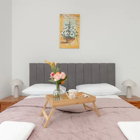 Stylish In Balcony & Wifi By Rent Like Lejlighed